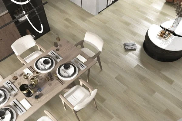 Кварц-виниловая плитка Refloor Fargo Comfort 2101-05 Вяз Оксфорд в Барнауле