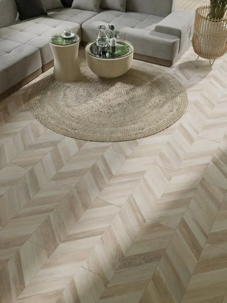 Ламинат Egger PRO 8/33 4V Large Дуб Кестинкорт Шампань правая EPL242F4CR в Барнауле