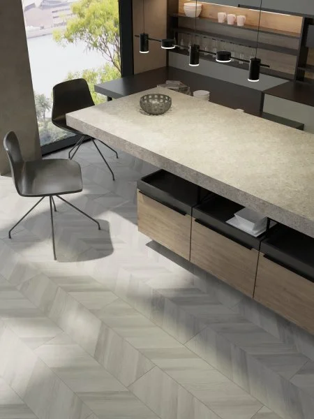 Ламинат Egger PRO 8/33 4V Large Дуб Кестинкорт Пепел левая EPL243F4CL в Барнауле