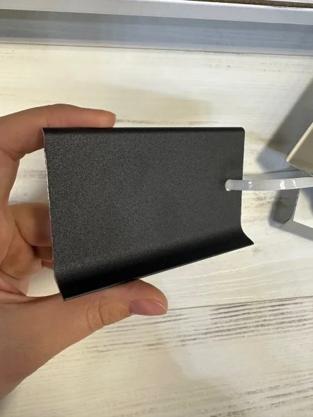 Алюминиевый плинтус Bonkeel ПЛ80 515л Черный (78,5х11,2х2500мм) в Барнауле