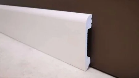 Плинтус Solid UHD 05/80 (80х13х2400 мм) в Барнауле