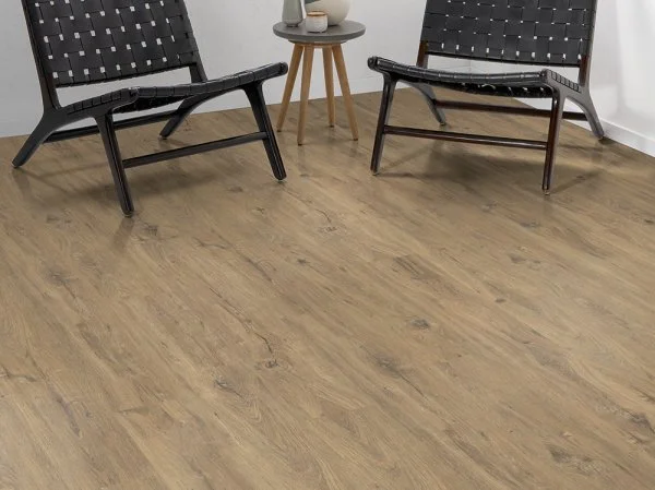 Ламинат Egger PRO 8/33 Дуб Ла-Манча EPL018 в Барнауле