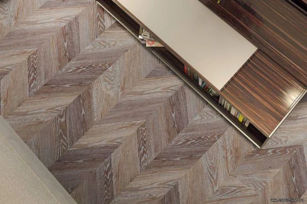 Пробковое покрытие CorkStyle Chevron Brown (1235*305*6 мм) HC в Барнауле